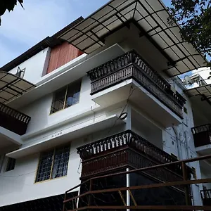 Hostel 3r Residency