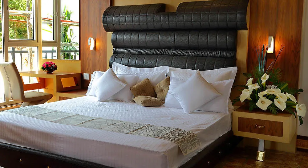 Hotel Parakkat Nature Resorts Munnar